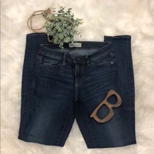 Gap skinny jeans size 25